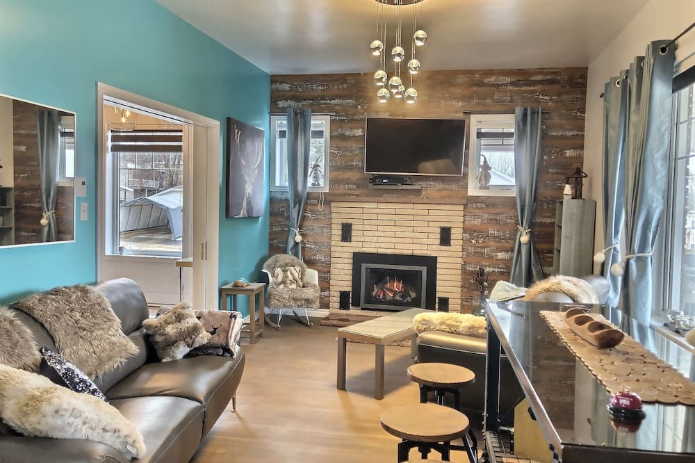 Photo of Livingroom in La Tuque
