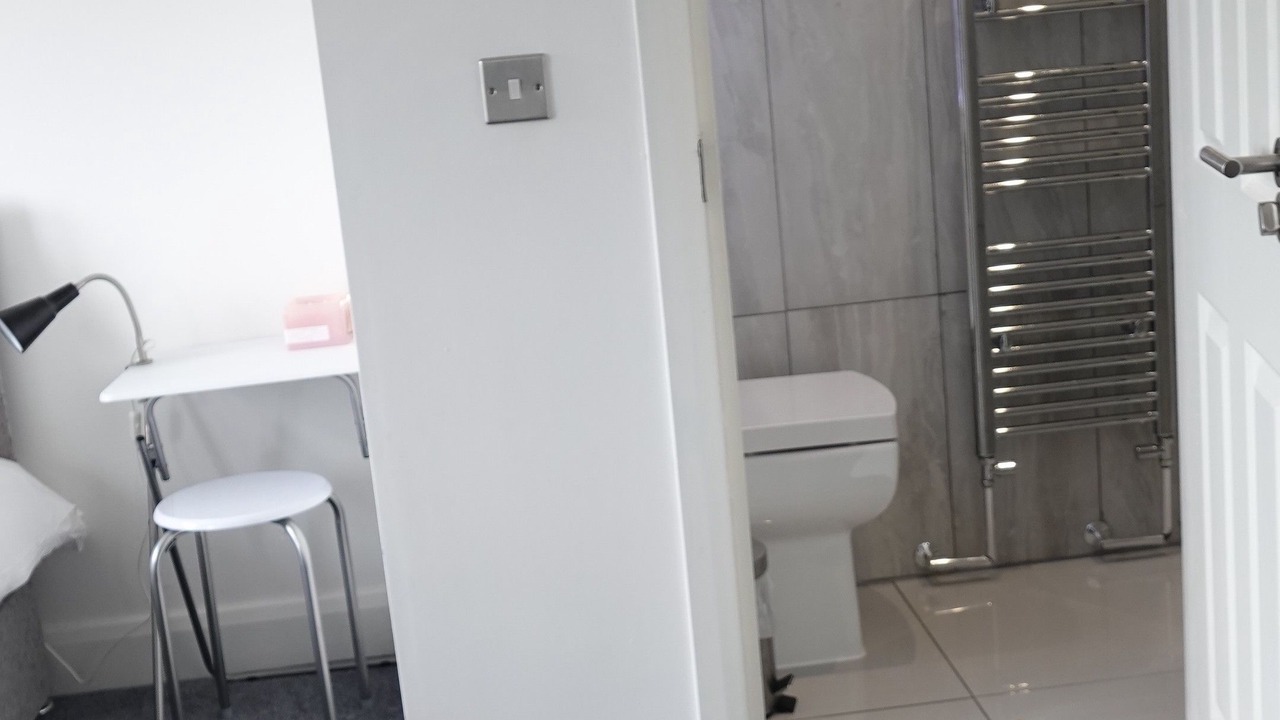 Photo of Bathroom in London Borough of Hounslow