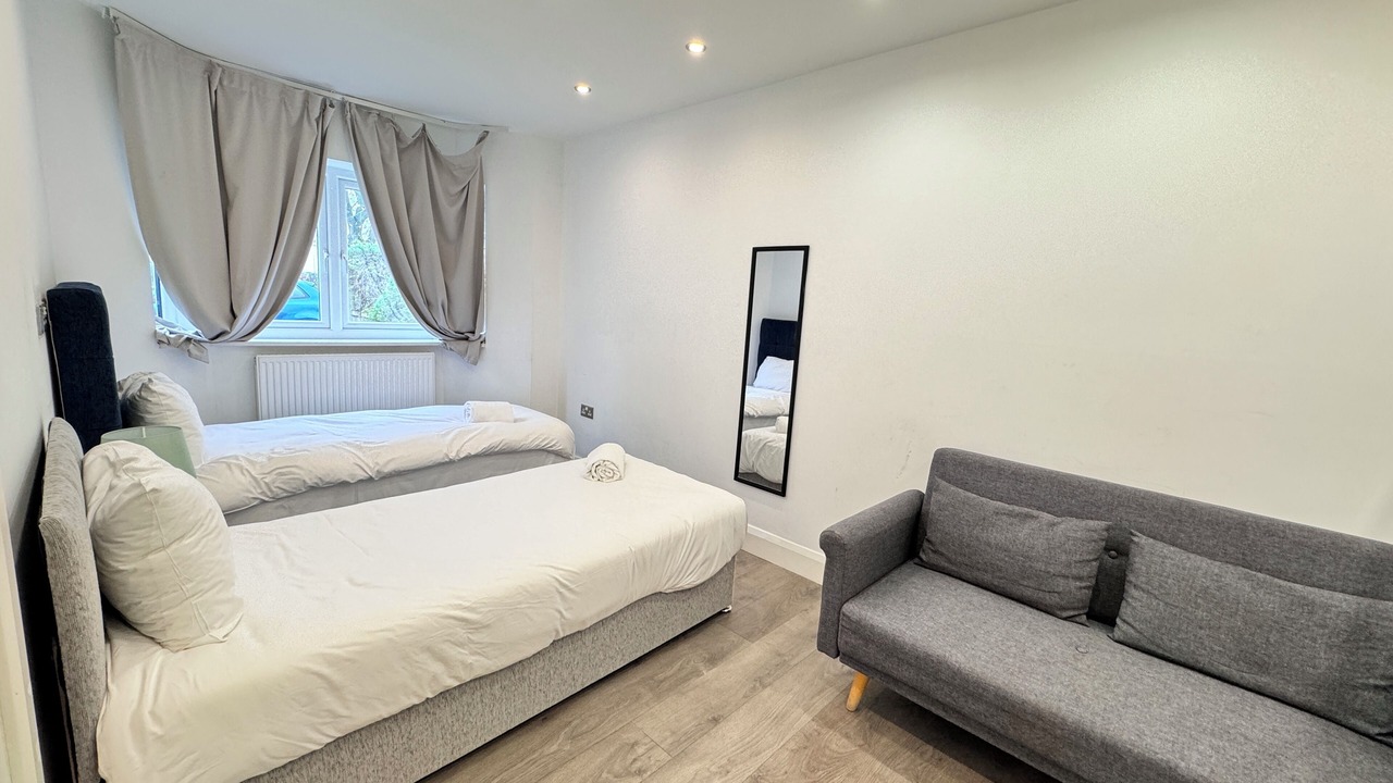 Photo of Bedroom in London Borough of Hounslow
