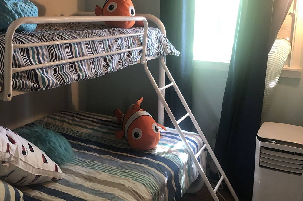 Photo of Bedroom in Georgian Bay