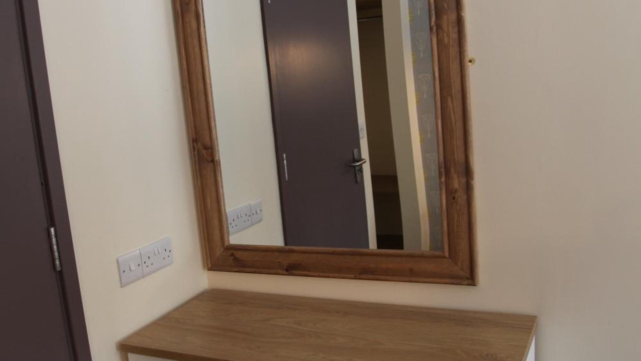 Photo of Others in Tamworth