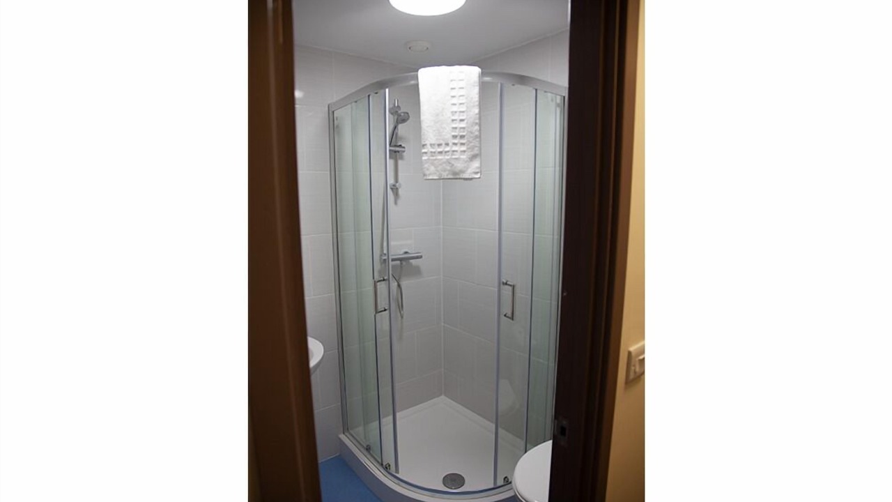 Photo of Others in Tamworth