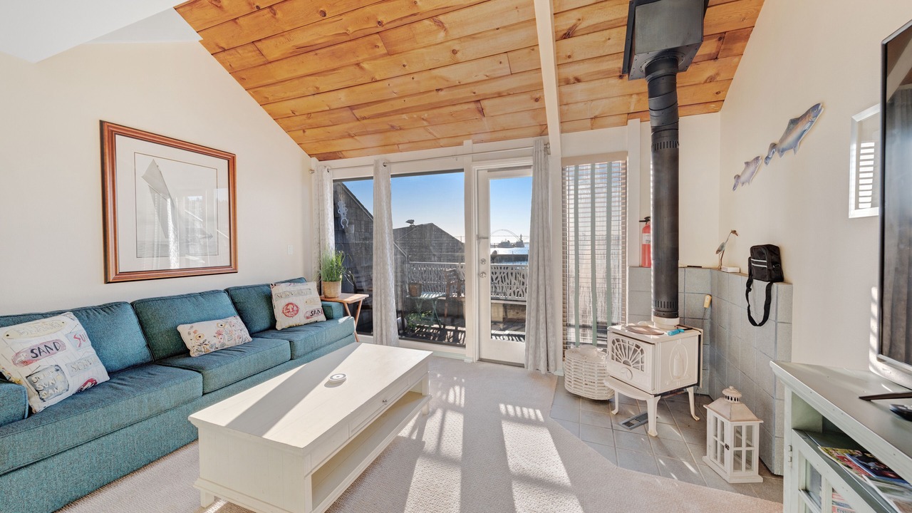 Photo of Livingroom in Newport