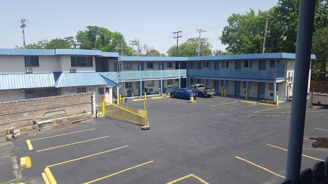 Photo of Outdoor in Jeff-Vander-Lou
