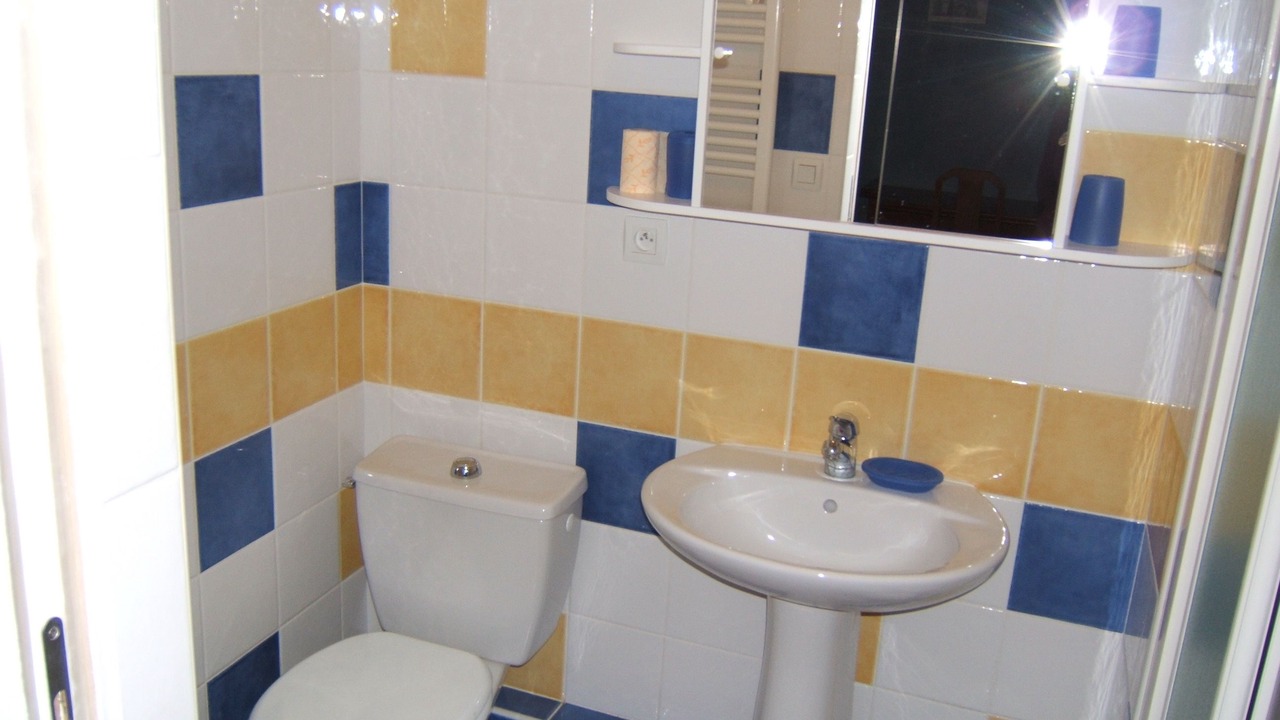Photo of Bathroom in Labruguiere