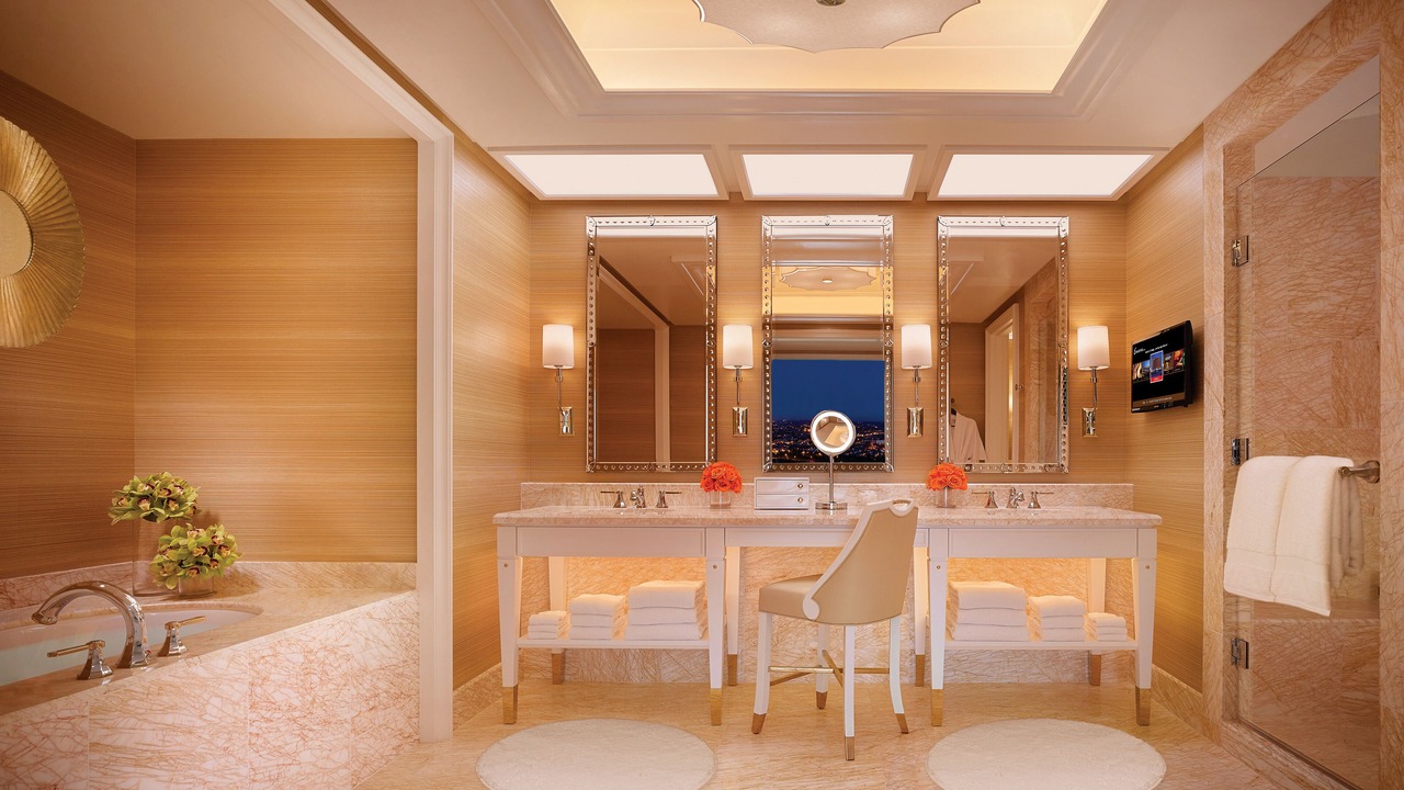 Photo of Others in Everett