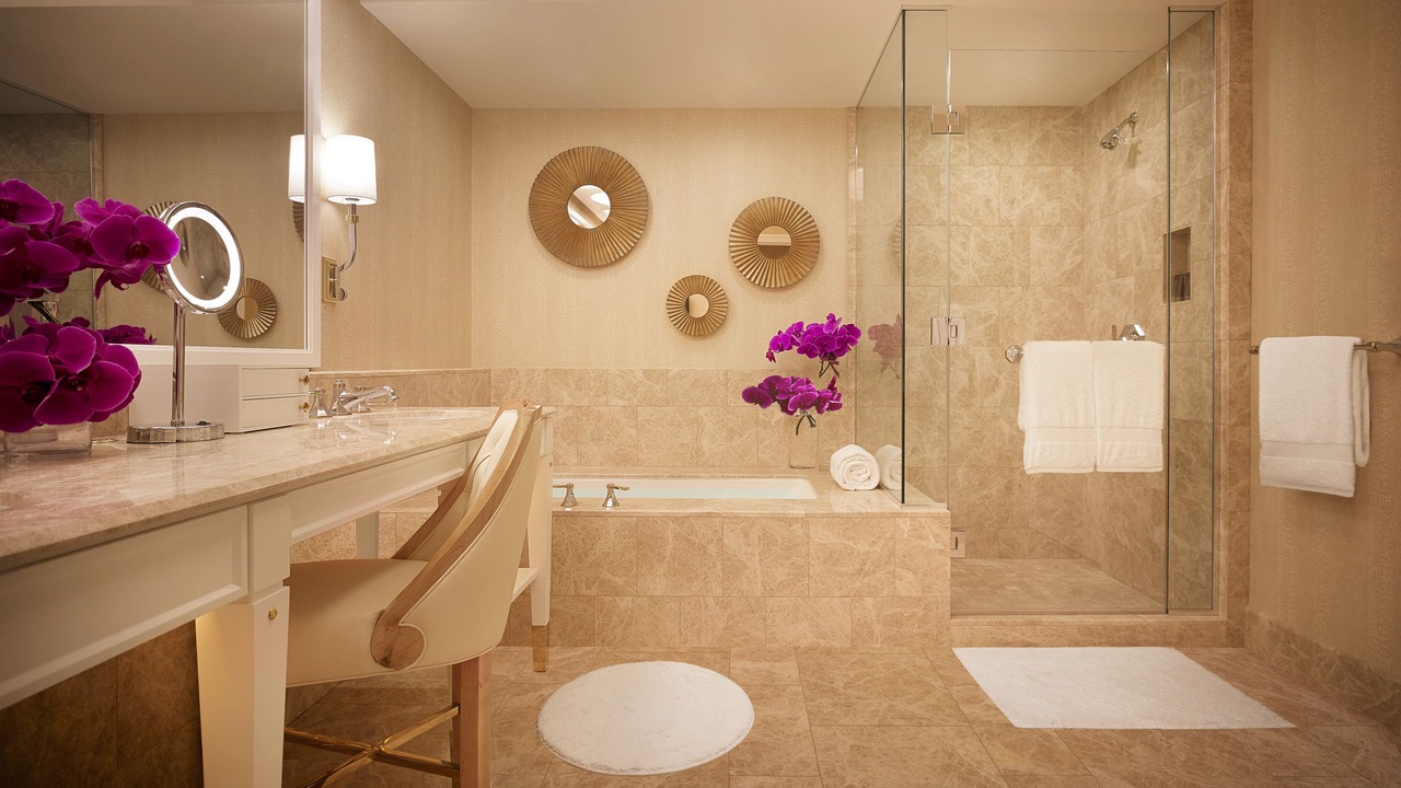 Photo of Others in Everett