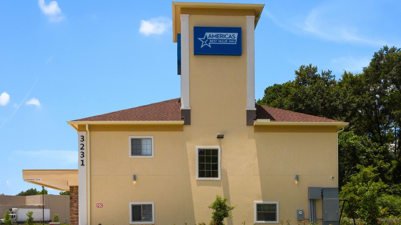 Photo of Outdoor in FM 1960