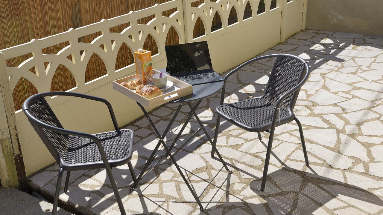 Photo of Outdoor in Laval