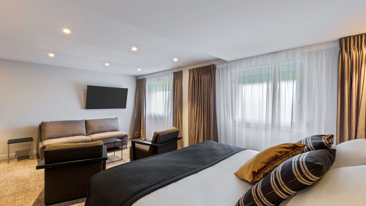 Photo of Bedroom in Fresnes-les-Montauban
