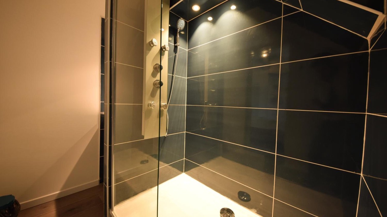 Photo of Bathroom in Bruyeres-et-Montberault