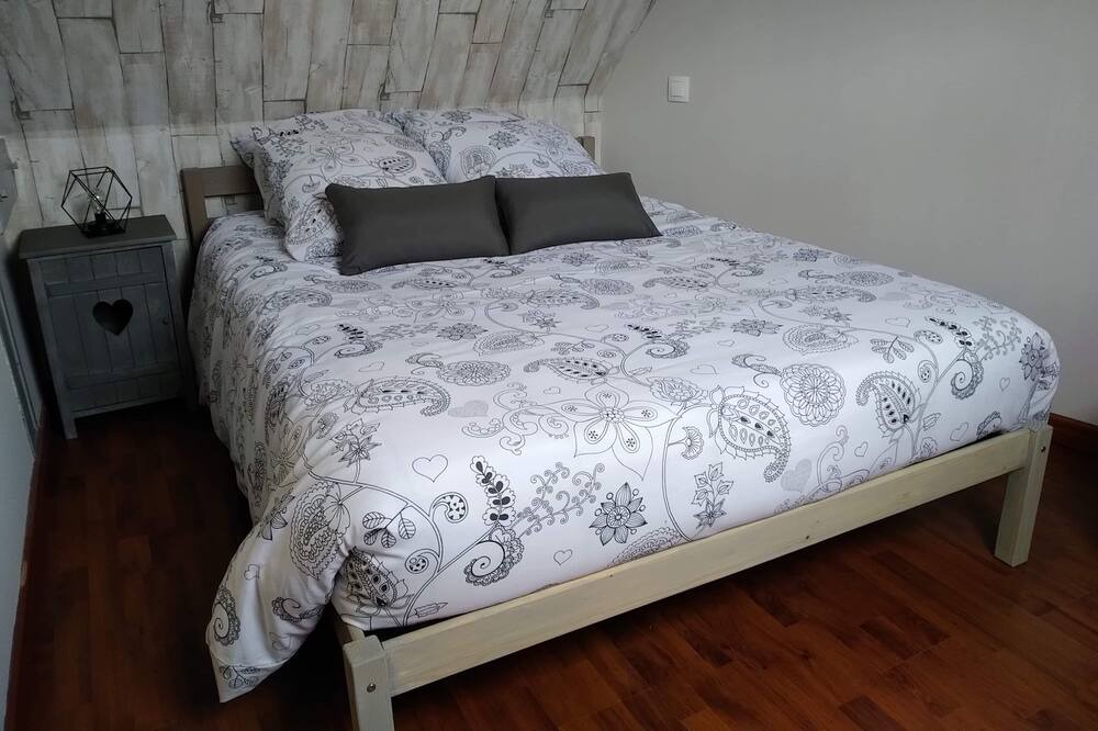 Photo of Bedroom in Longvilliers