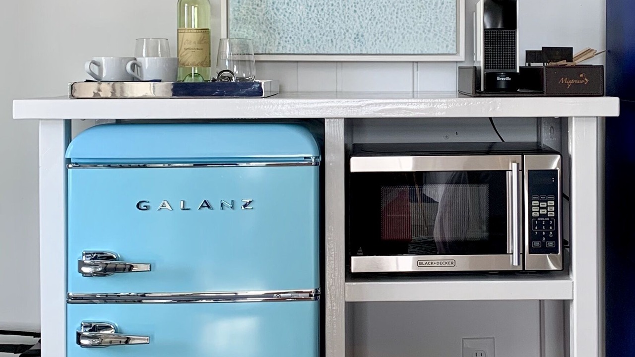 Photo of Bedroom in West Mystic