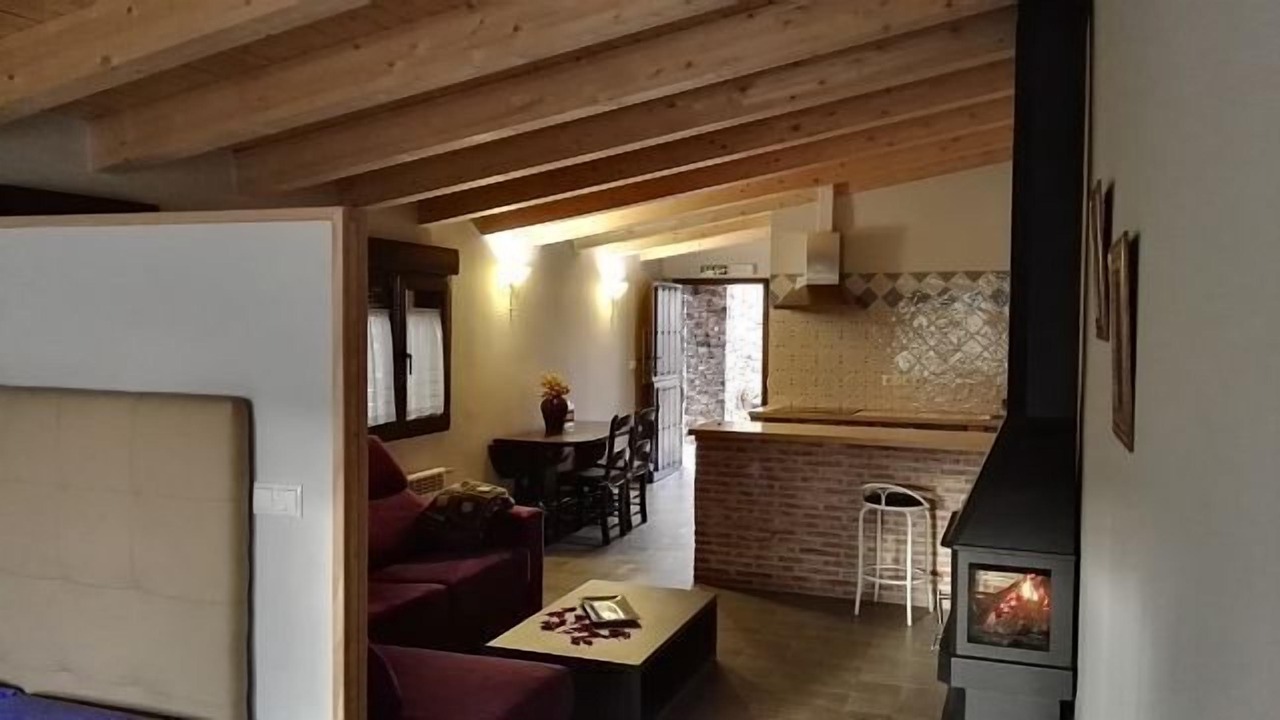 Photo of Livingroom in Tamajon