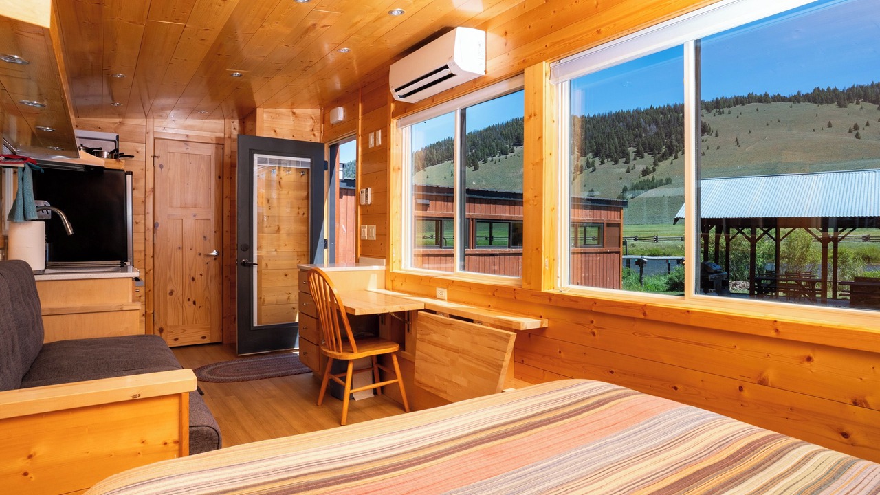 Photo of Others in Stanley