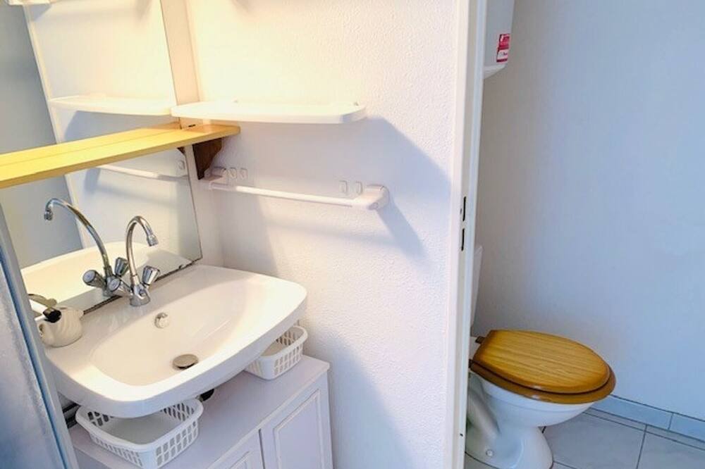 Photo of Bathroom in Bretignolles-sur-Mer