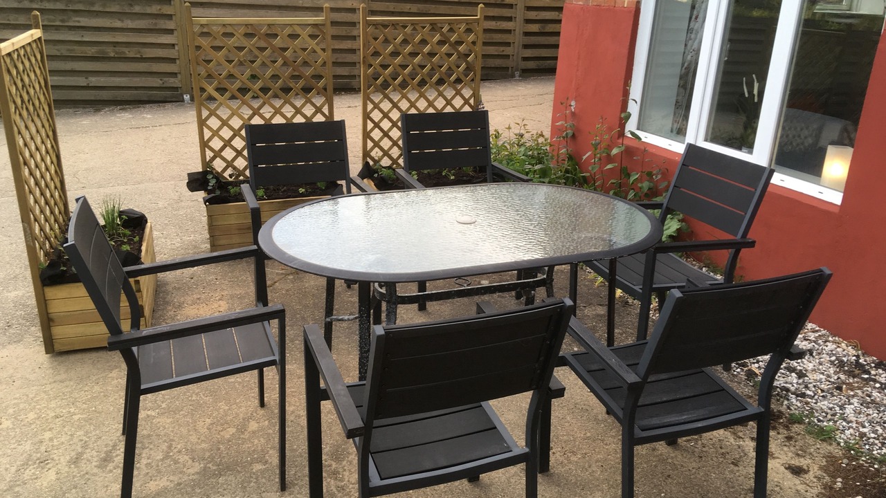 Photo of Patio Balcony in Give