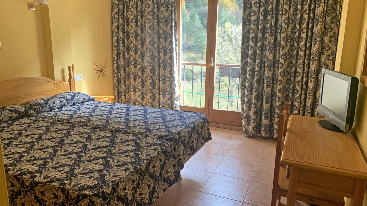 Photo of Bedroom in La Cortinada