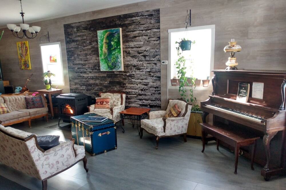 Photo of Livingroom in Charny