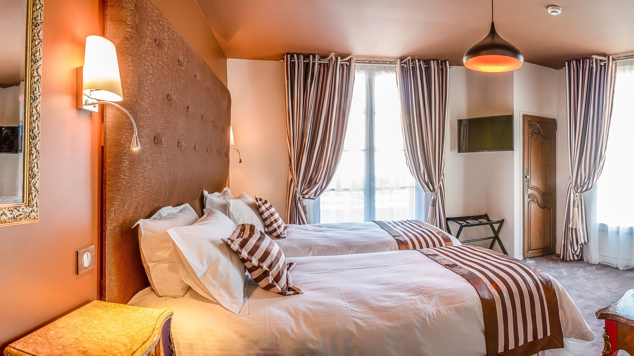 Photo of Bedroom in Lisieux