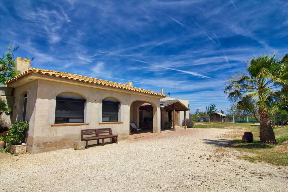 Photo of Outdoor in Deltebre