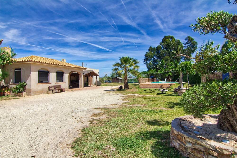 Photo of Outdoor in Deltebre