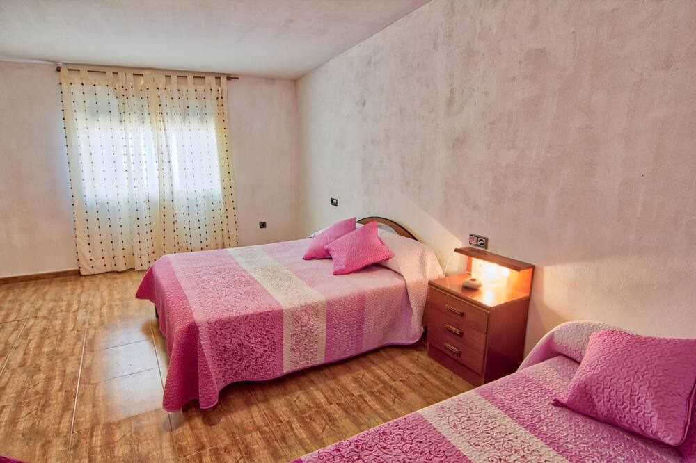 Photo of Bedroom in Deltebre