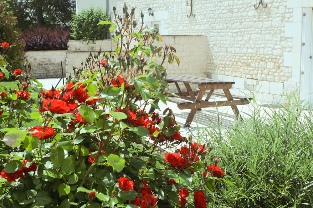 Photo of Outdoor in Thure