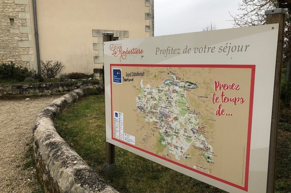 Photo of Outdoor in Thure