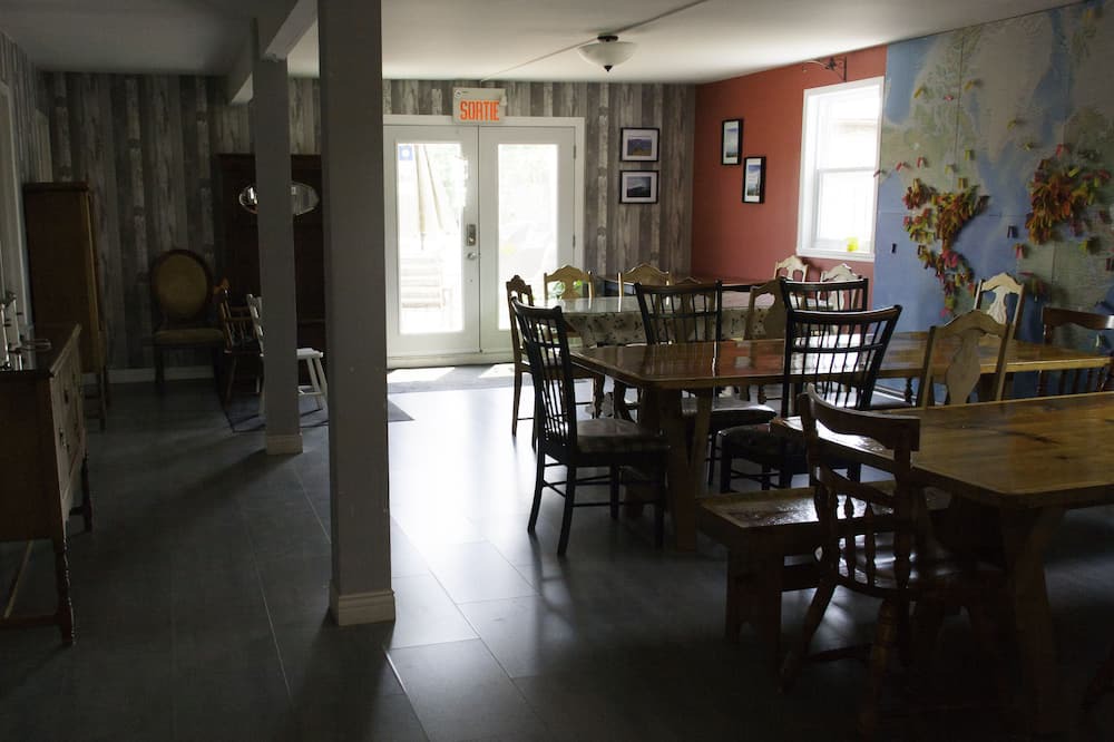 Photo of Livingroom in Charny