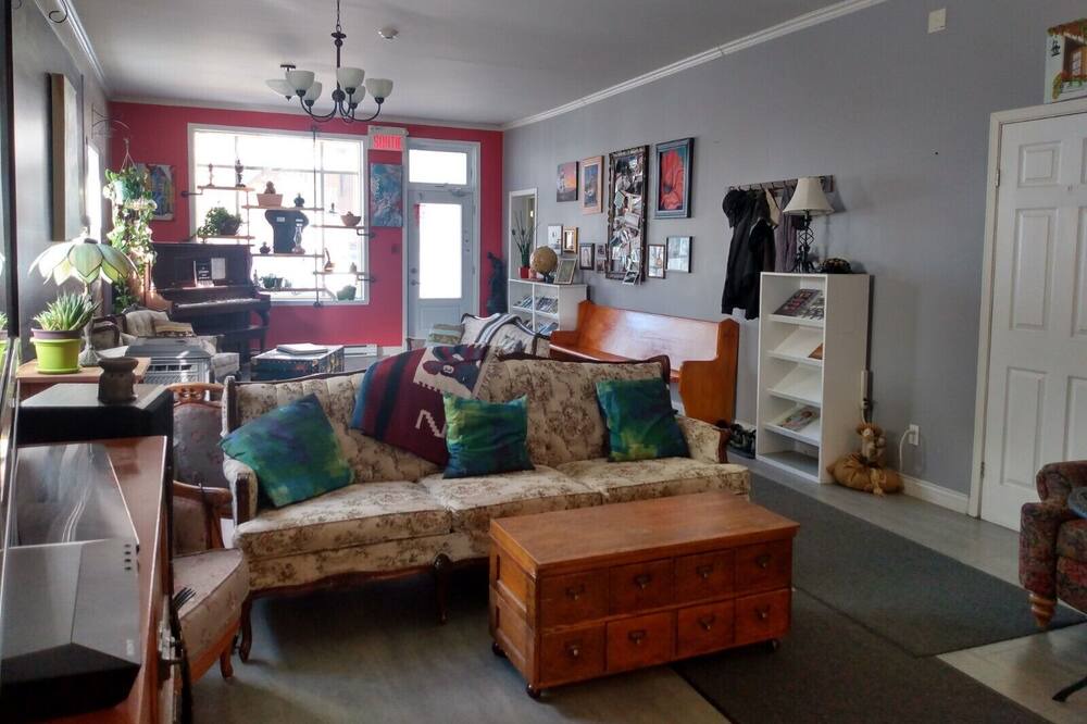 Photo of Livingroom in Charny