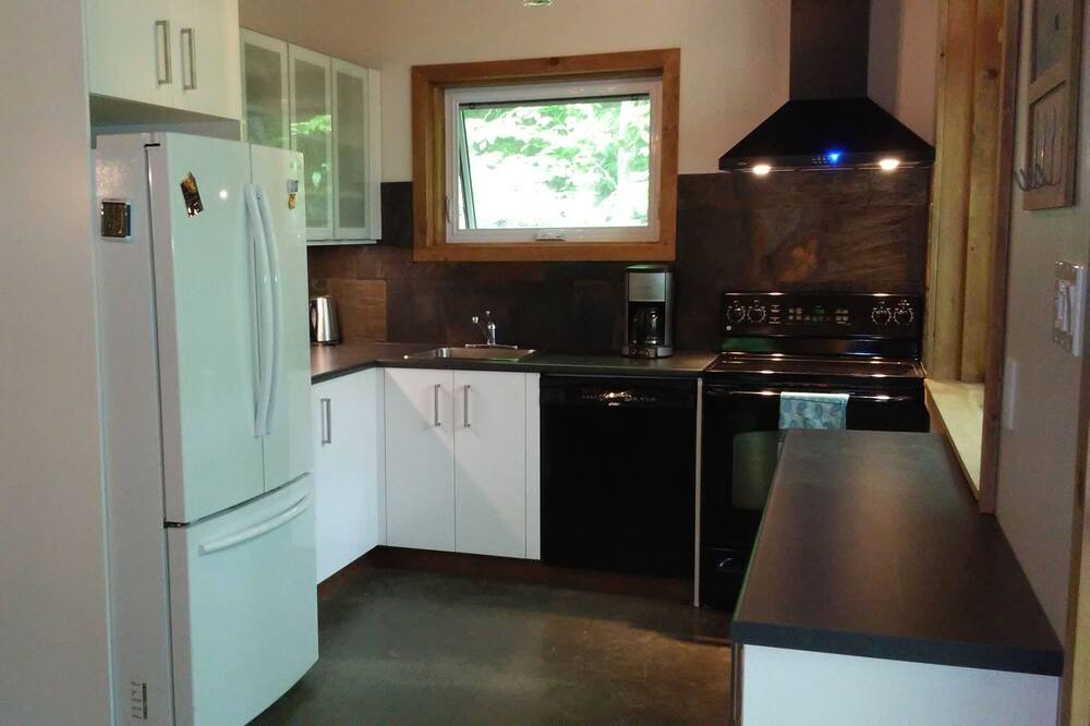 Photo of Kitchen in Gore