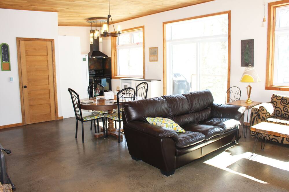 Photo of Livingroom in Gore