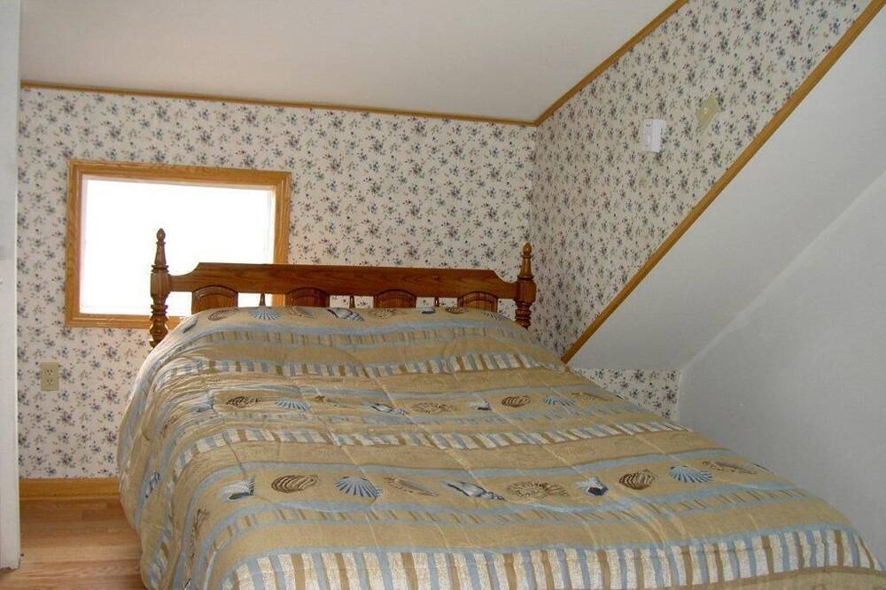 Photo of Bedroom in Gloversville
