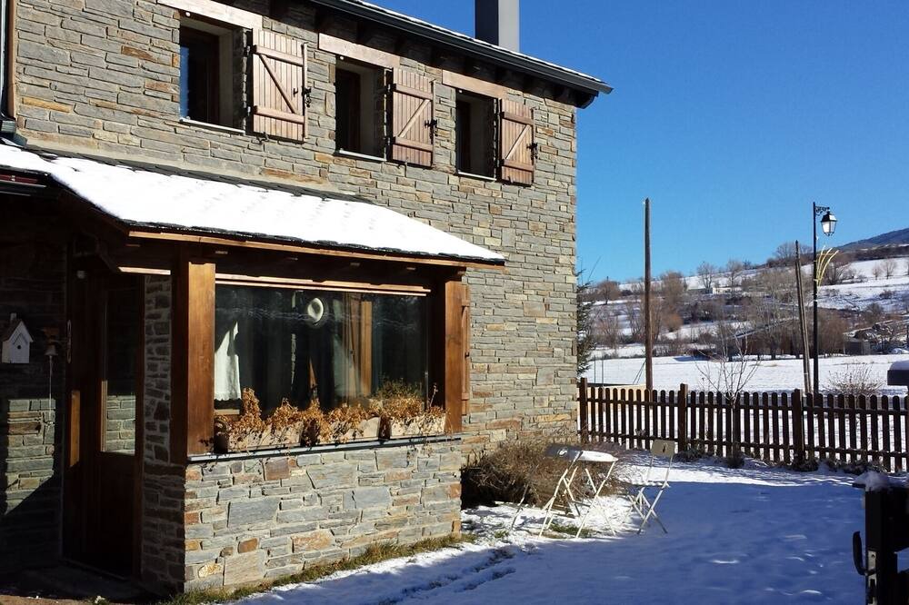 Photo of Outdoor in Err
