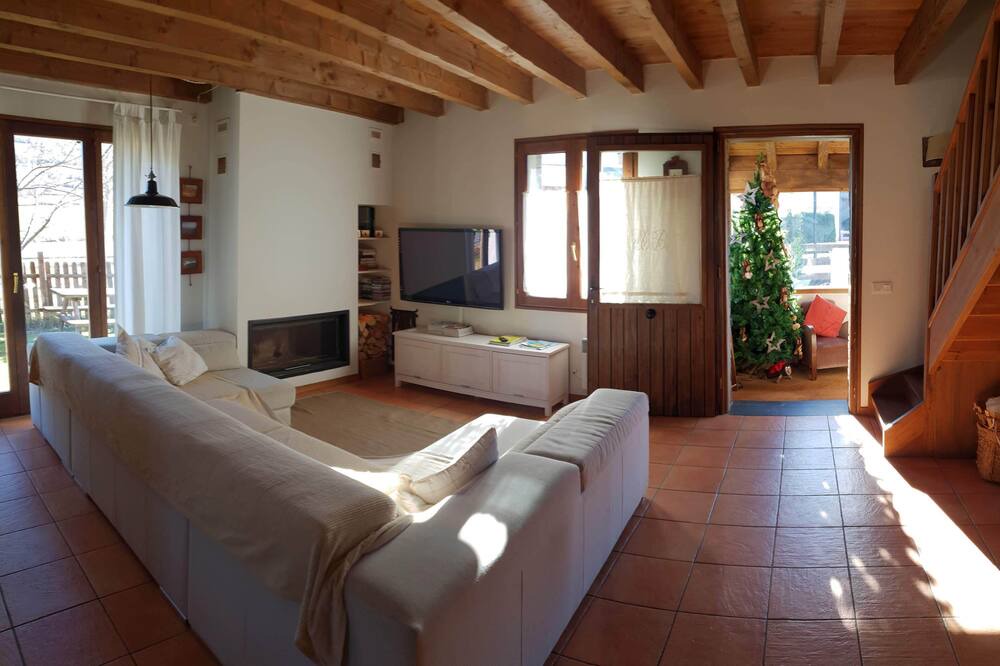 Photo of Livingroom in Err