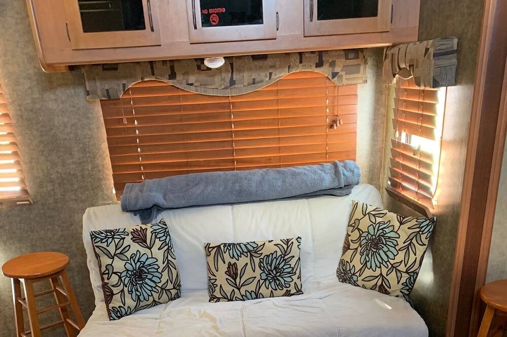 Photo of Livingroom in West Odessa