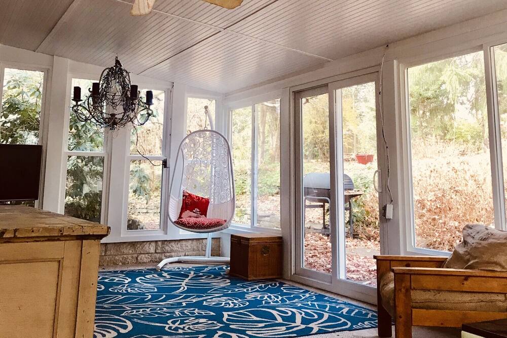 Photo of Bedroom in Park Forest Village