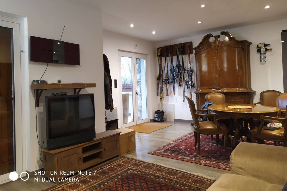Photo of Livingroom in Angoustrine