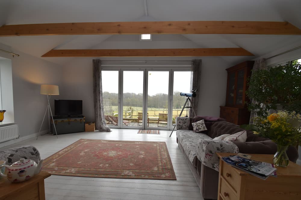 Photo of Livingroom in Beckley