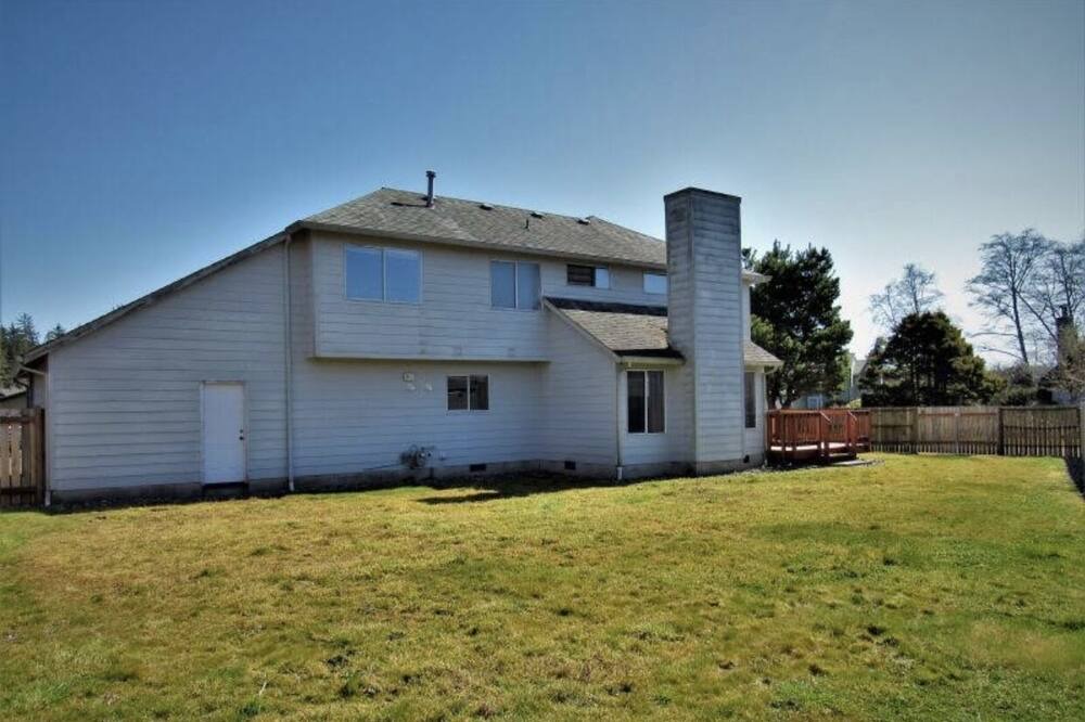 Photo of Outdoor in Warrenton