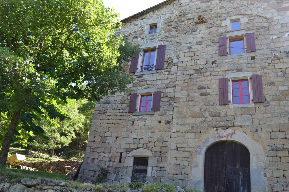 Photo of Outdoor in Faugeres