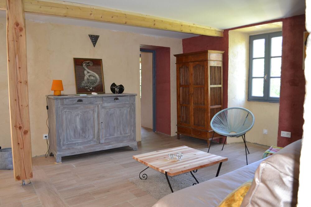 Photo of Livingroom in Faugeres
