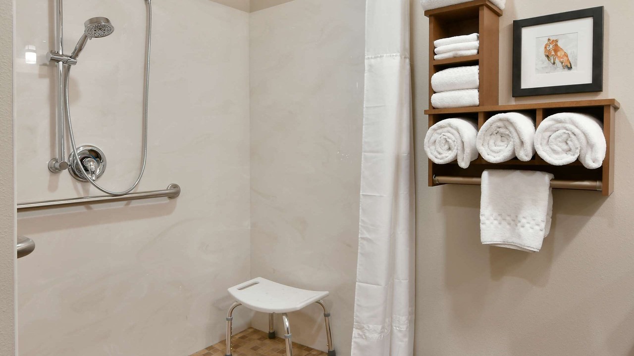 Photo of Others in Sisters