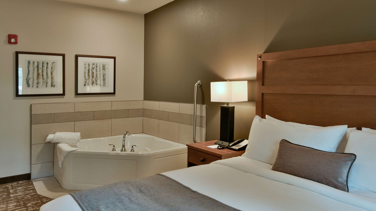 Photo of Others in Sisters