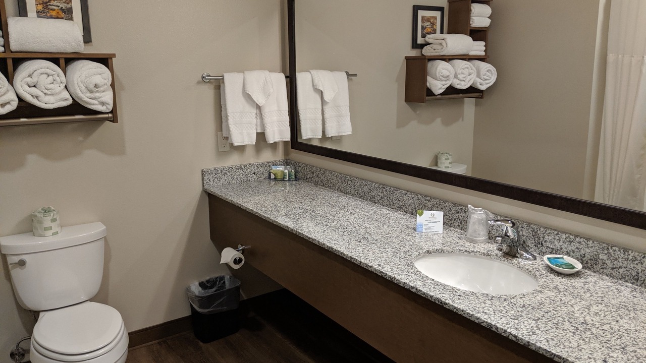 Photo of Bathroom in Sisters