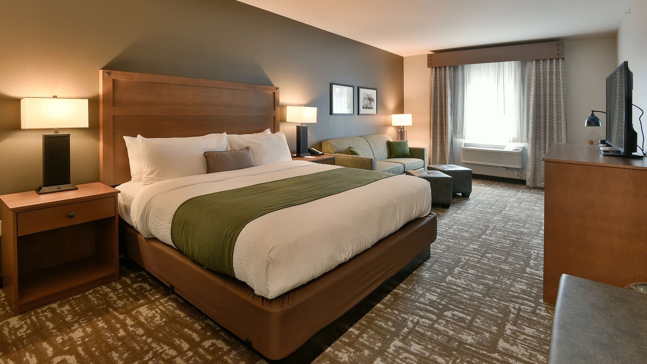 Photo of Others in Sisters