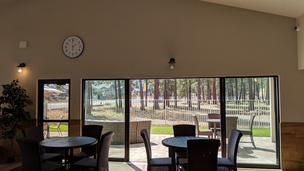 Photo of Patio Balcony in Sisters