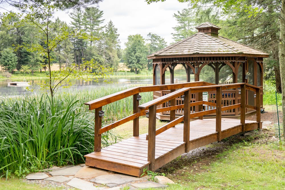 Photo of Outdoor in Huntington Mills