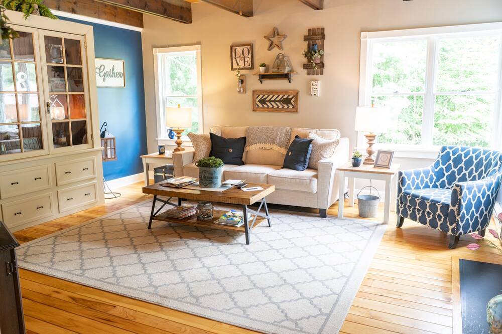 Photo of Bedroom in Huntington Mills